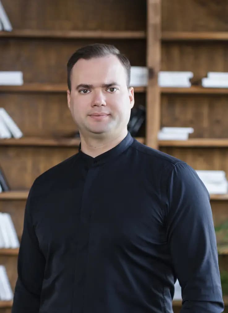 team member image